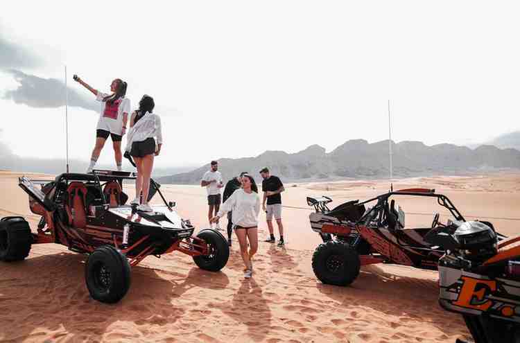 sand dune buggy rides dubai​

