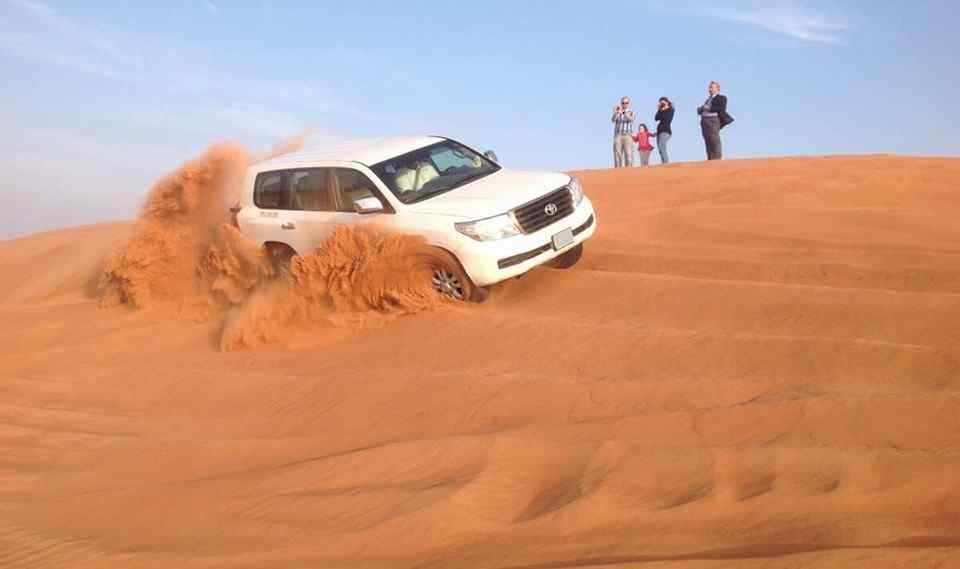 Traditional Desert Camp Entertainment UAE